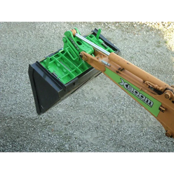 Amulet XBOOM Excavator To Skid Steer Adapter System - Image 7